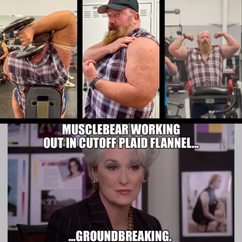 [55] Pumping my 21” guns.