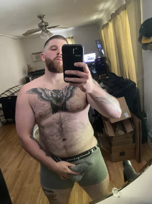 Anyone wanna help me out 😏