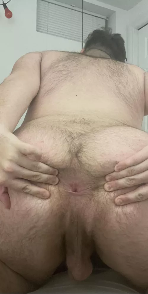 Anyone wanna stretch me out further 😜