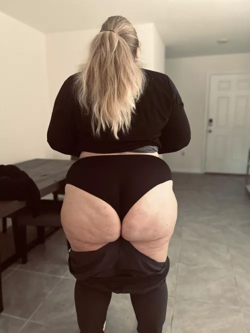 Can we fuck on my lunch break?