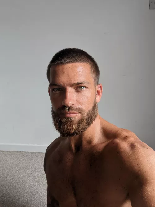 Can't think of a caption, but I'll post anyway