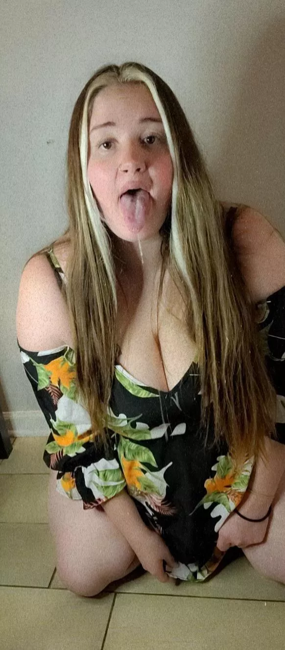 Do you like my dress?