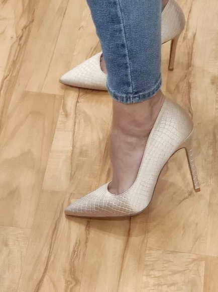 Elegant I would say <3