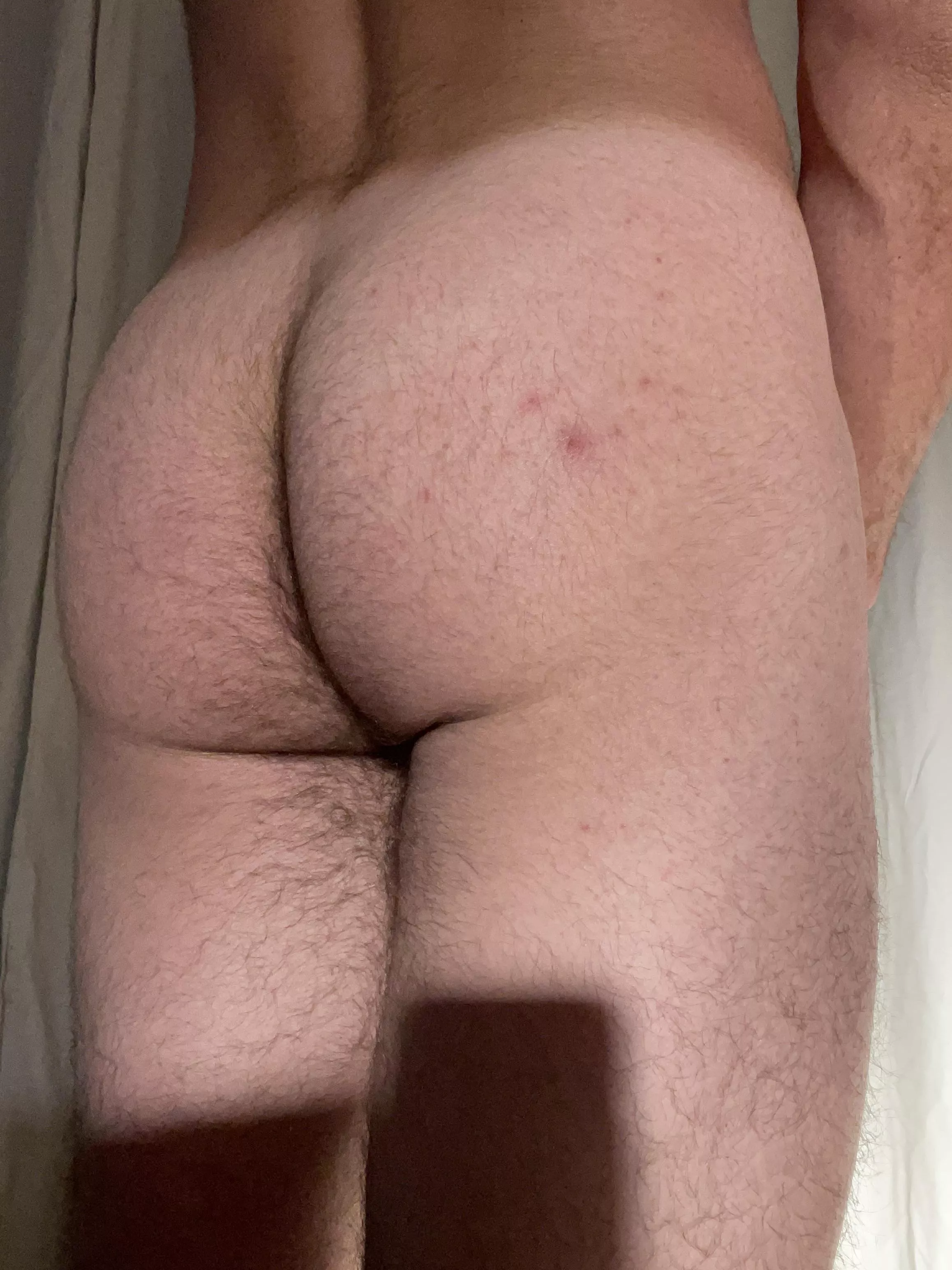 Good morning 😃everyone horny this morning ?