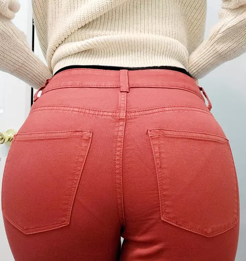 Happy Tueaday y'all!!