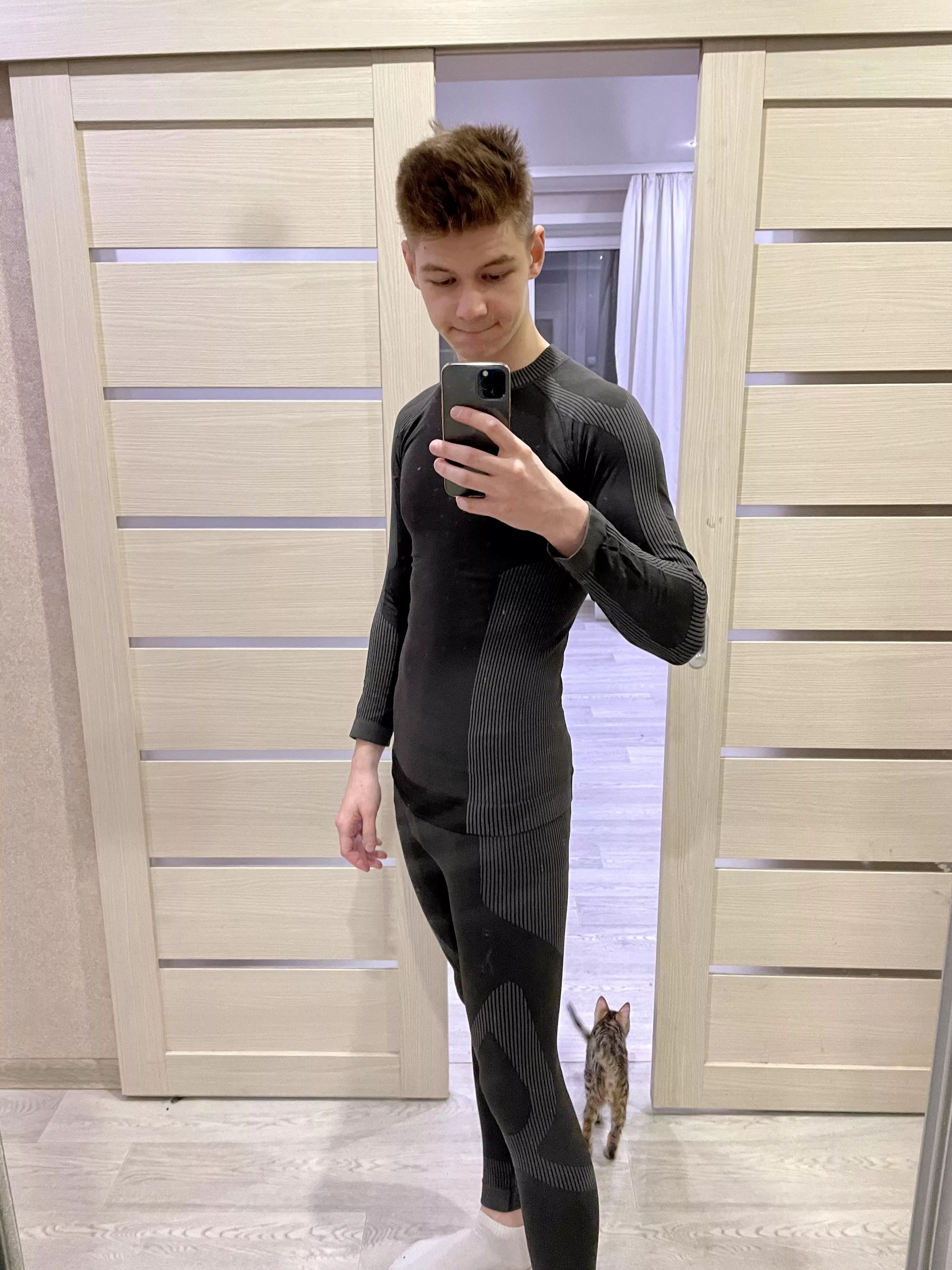 Hey, guys! I’ve just got my first thermal costume for the Siberian winter. What can you say about it? 😇