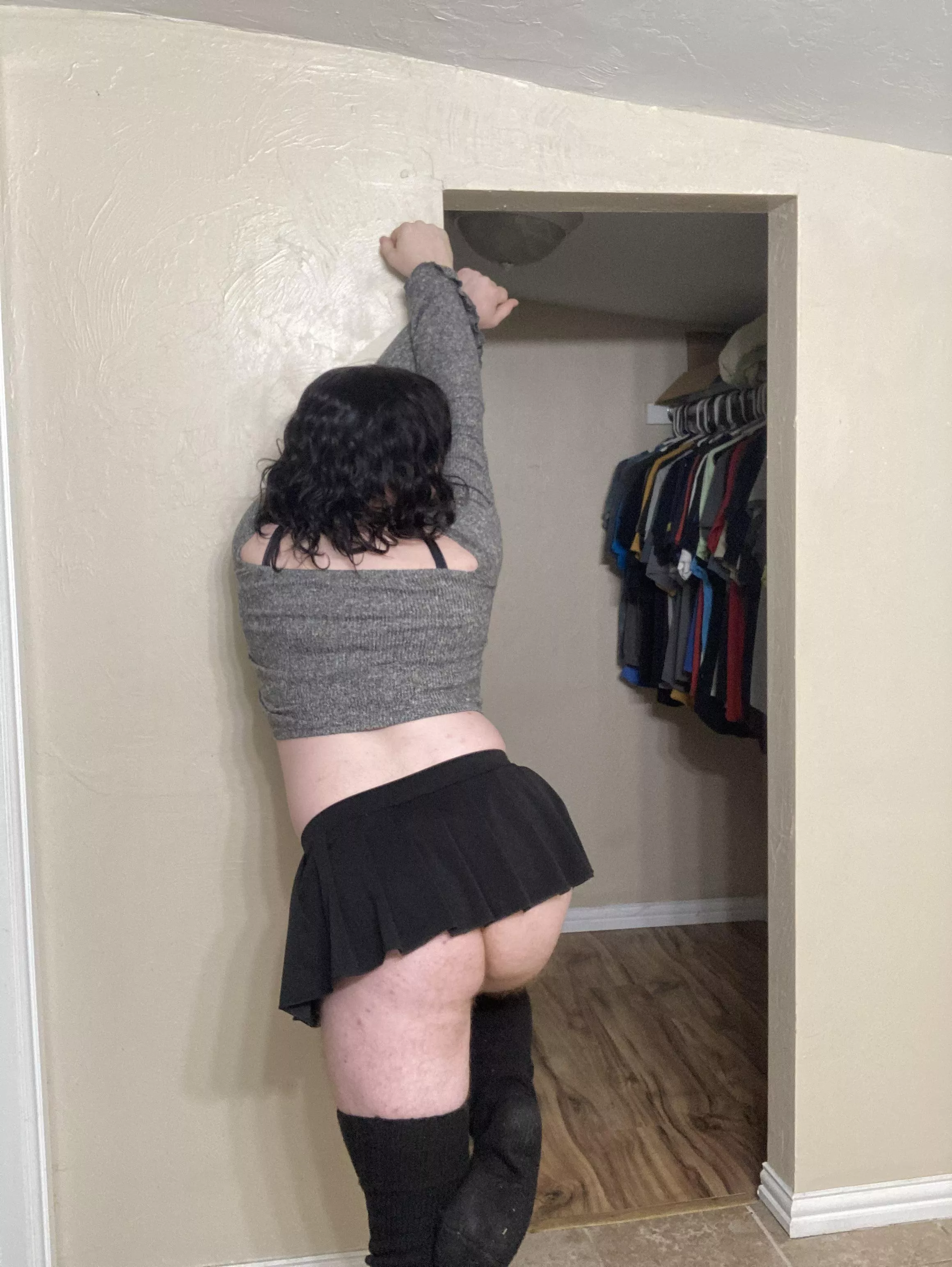 I feel so slutty in this skirt 🥰