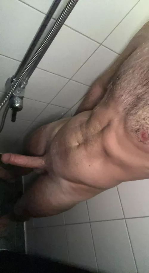 Make me nut in your ass