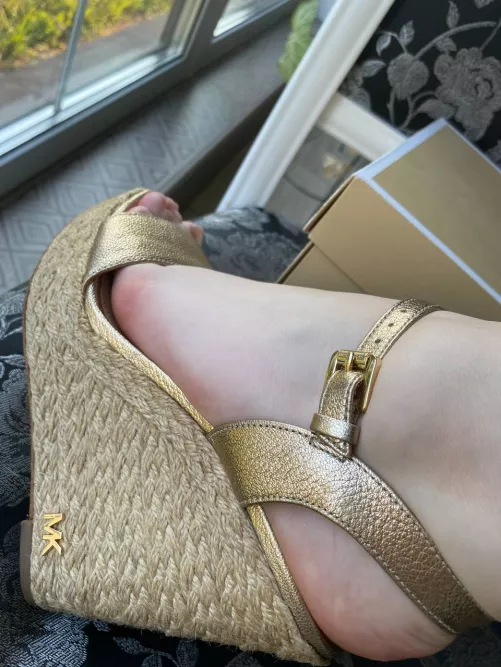 My favorite color is Gold