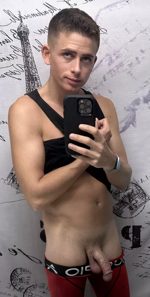 New to this, how do I look?