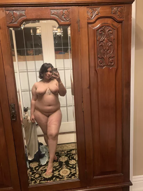 tryna show myself off and guess my cat did too haha