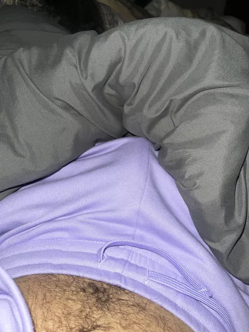 What would you do if you woke up next to this?? Read below