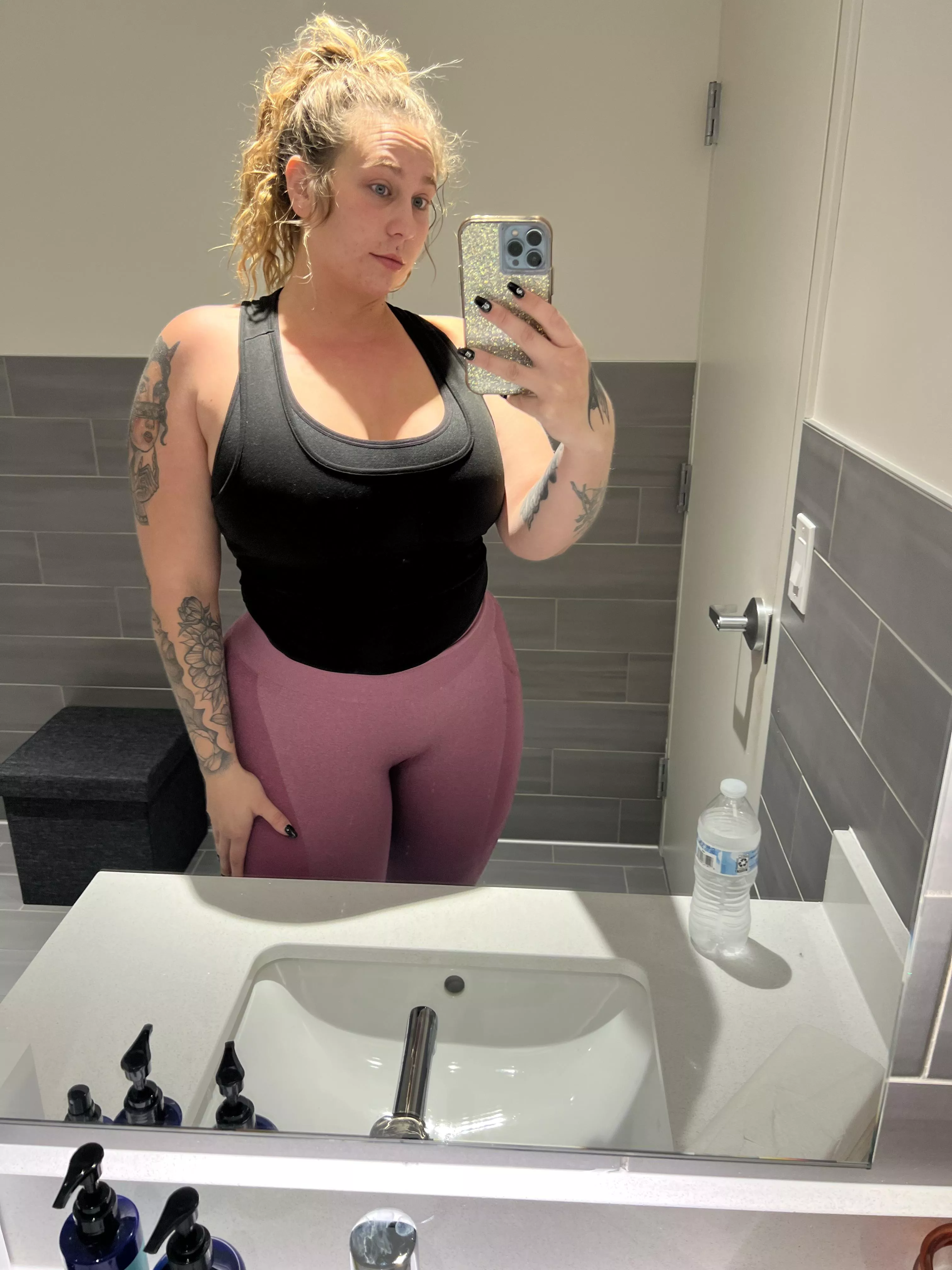 Would you fuck my wife post workout?