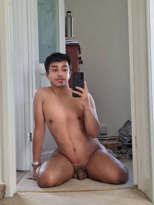 You guys like curvy twink bois?