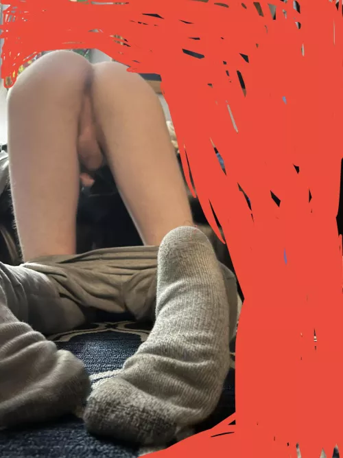 19yo first time posting hmu:)