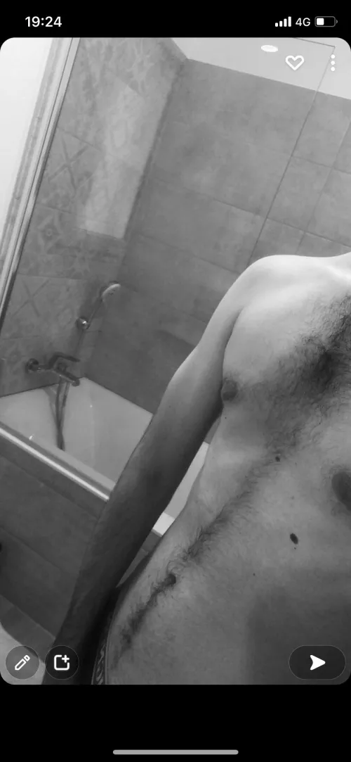 24 (m) rate me thanks ;)