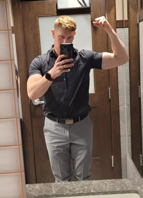 [26] (m) I need to dress up more often. Got so many compliments.