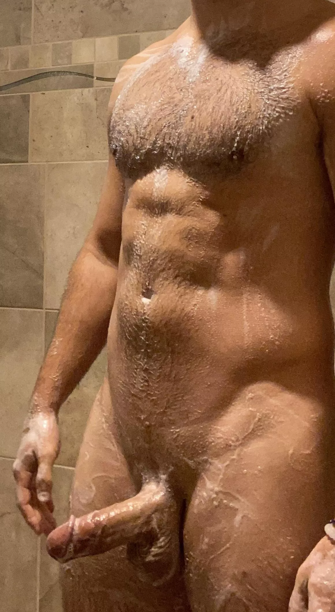 28 male bull seeking hotwives in MN