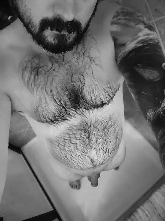 36 M looking for honest opinions