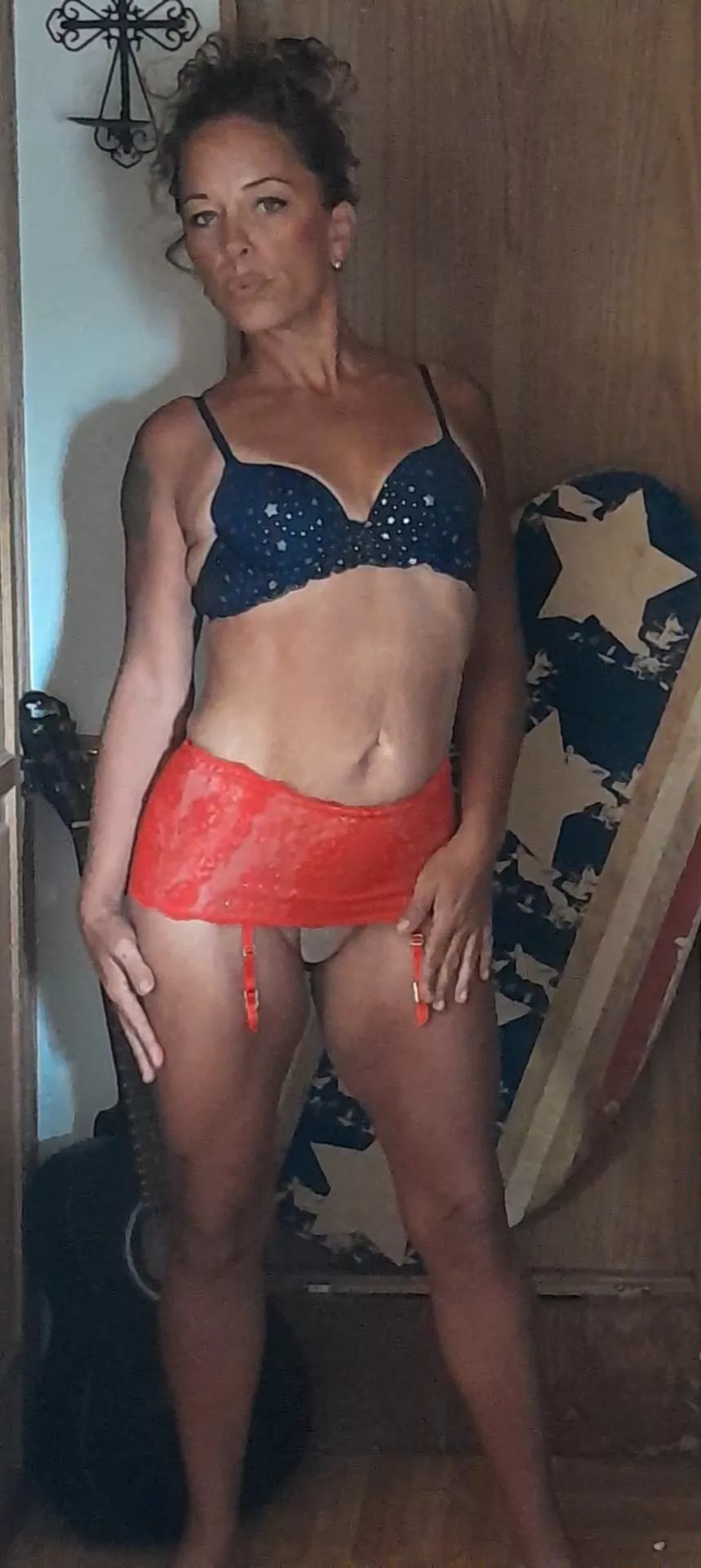 46f lumberjack loves 420, the outdoors and teasing you