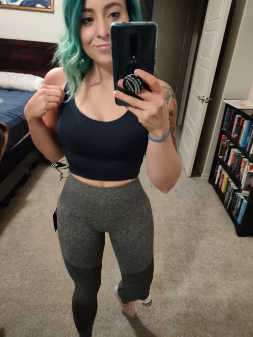 aggressive bull tributes wanted kik cum_covered_cassie