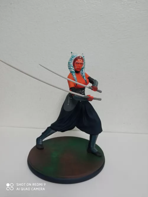Ahsoka Tano figure by ( goatsworkshop )