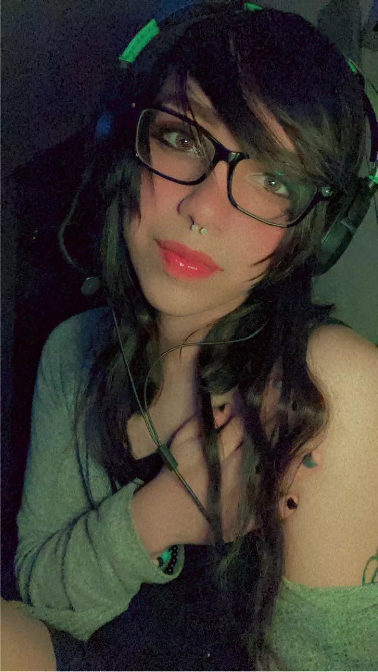 Anyone else having trouble sleeping?