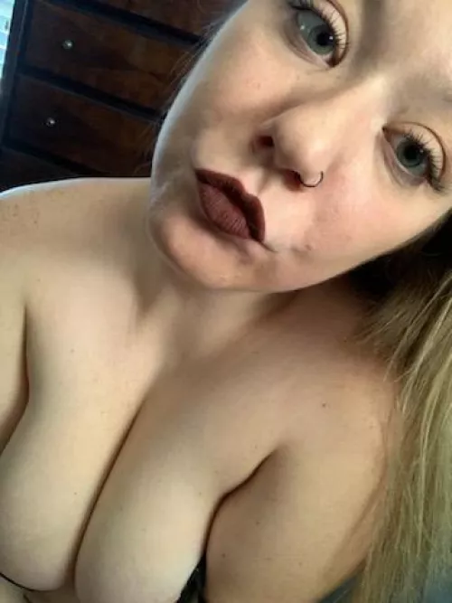 Are you gonna give it to me?