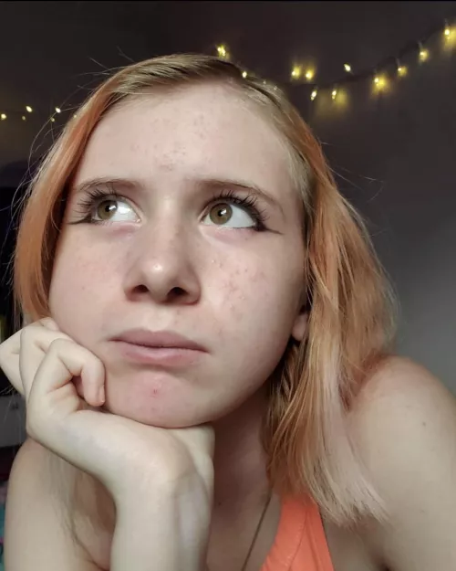 can anyone cover her in cum