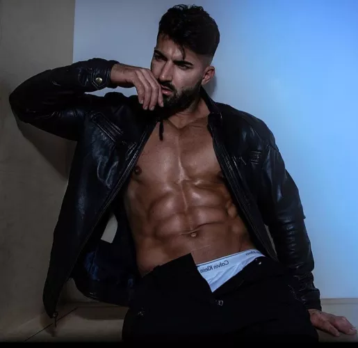 “Carlos Lazo” …