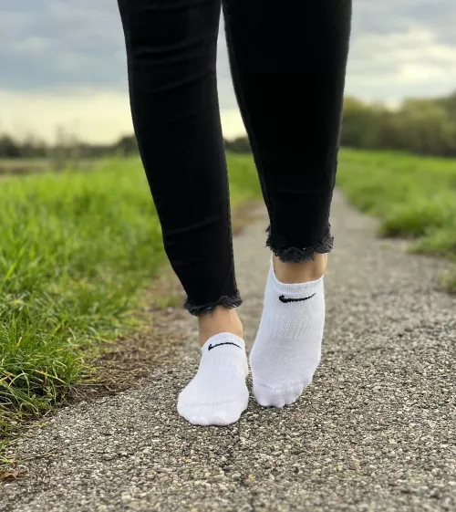 Do you love the Nike socks on my feet? 🥵😌