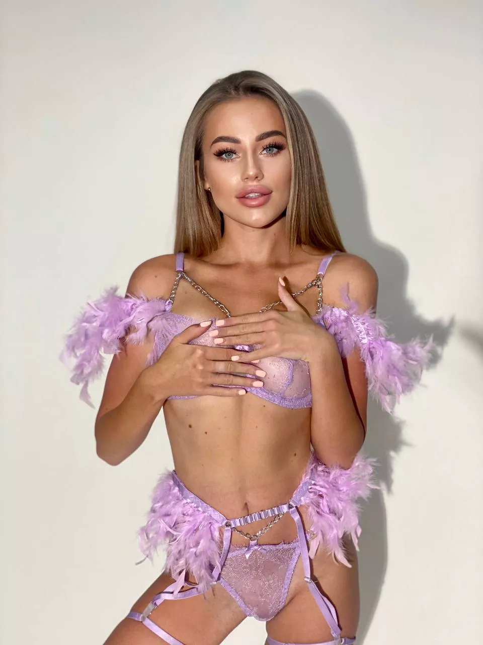 [F] Do you want to know me better ?