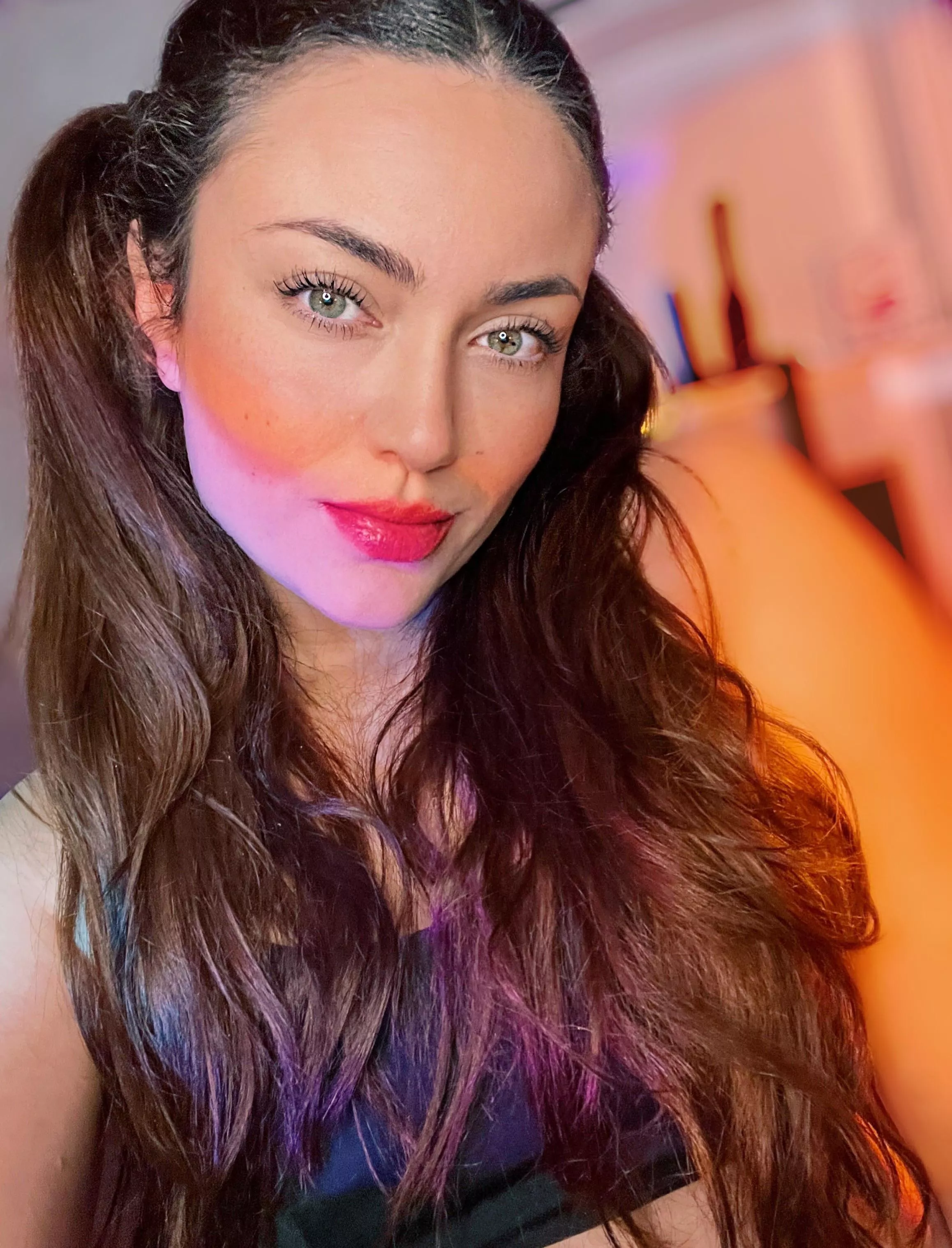 [f] good vibes for a good day!