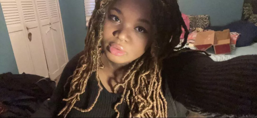 F18 who likes my hair ?