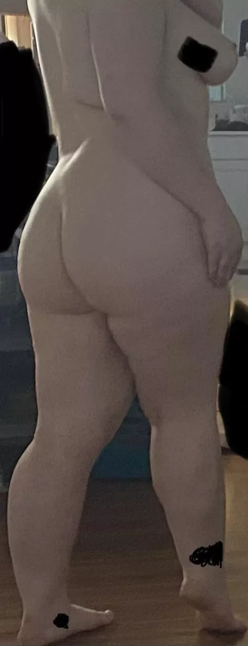 F20 , 195 p , 5’3” have a good night :)