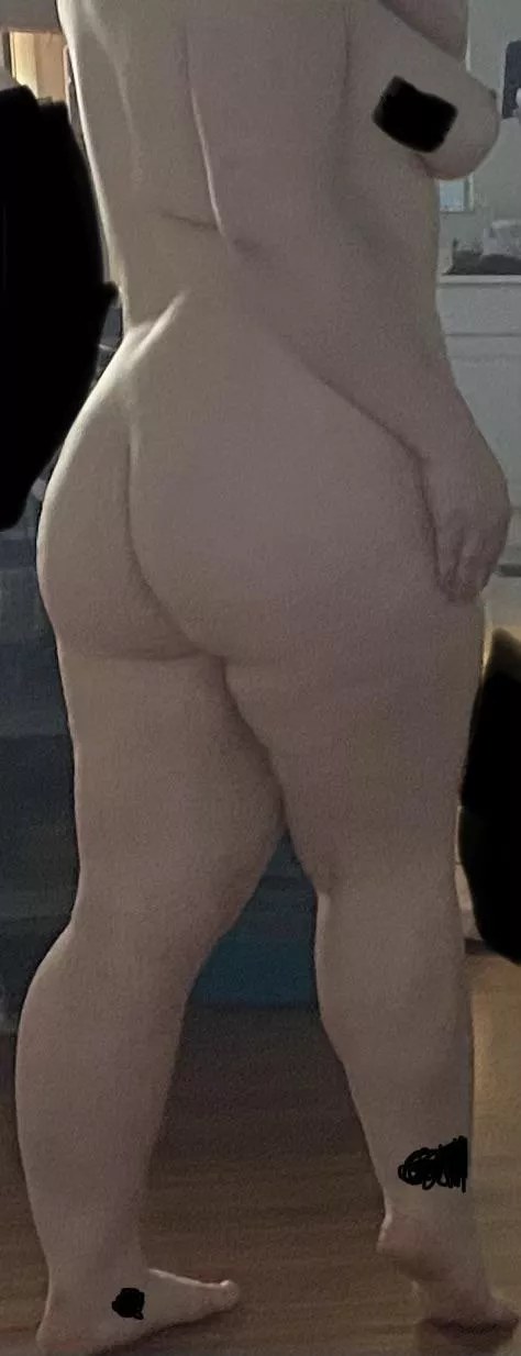 F20 , 195 p , 5’3” have a good night :)