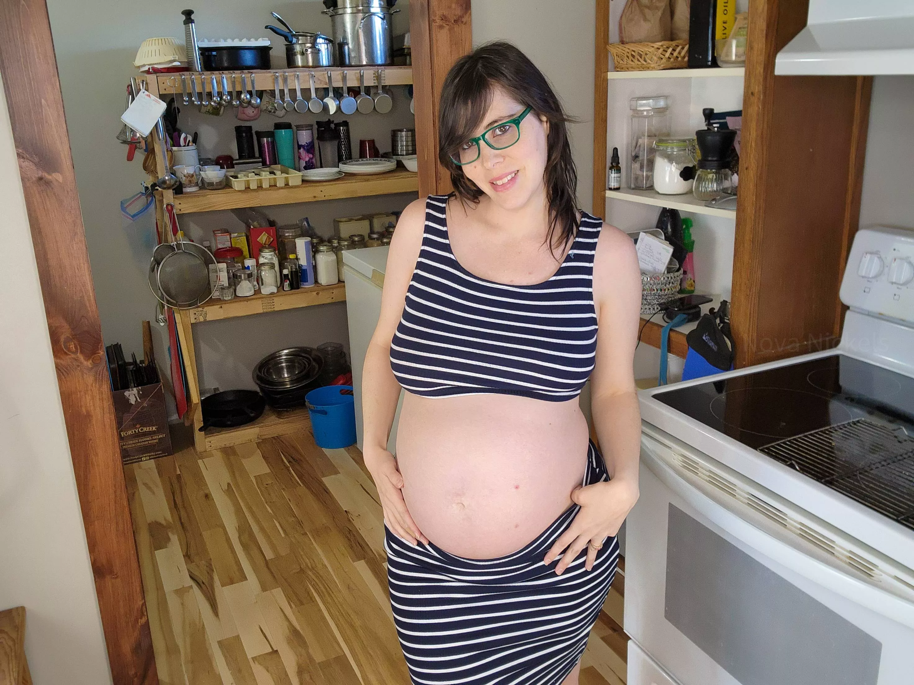 I know a few tricks, would you like me to show you?