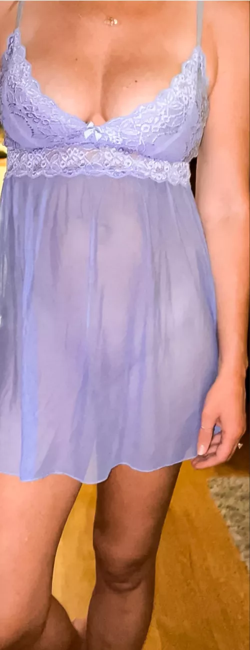 I love sheer because it makes me feel sexy! I want someone to start licking my pussy from the outside, without lifting up my night gown😜?