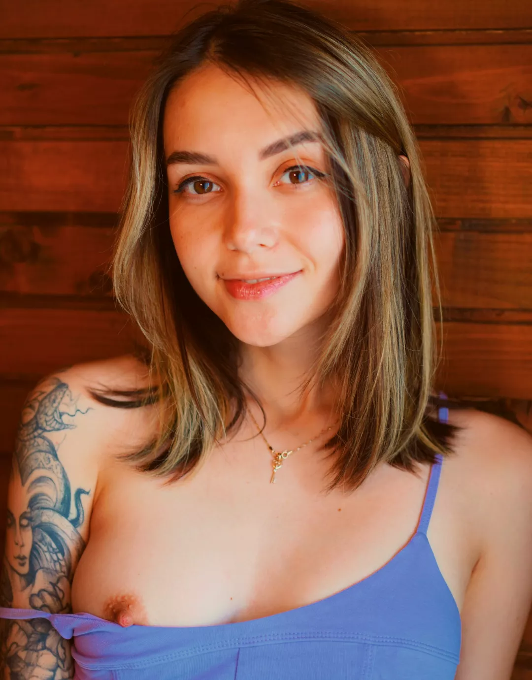 if you noticed me, hello