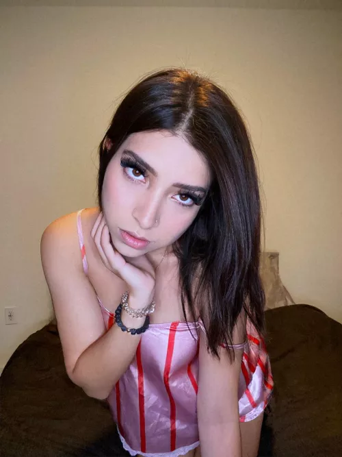 [IG] come say hi 😏