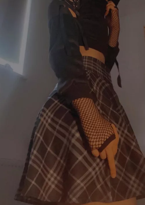 Is my outfit valid??