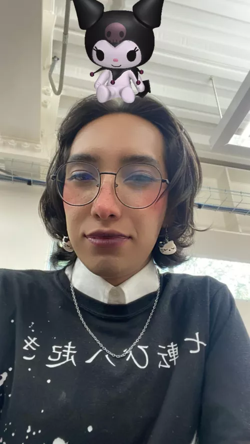 Kuromi say hi 😊 Also do you think I’m pretty? 🫣