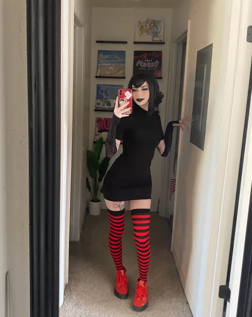 Mavis Dracula by gremlynne [self]