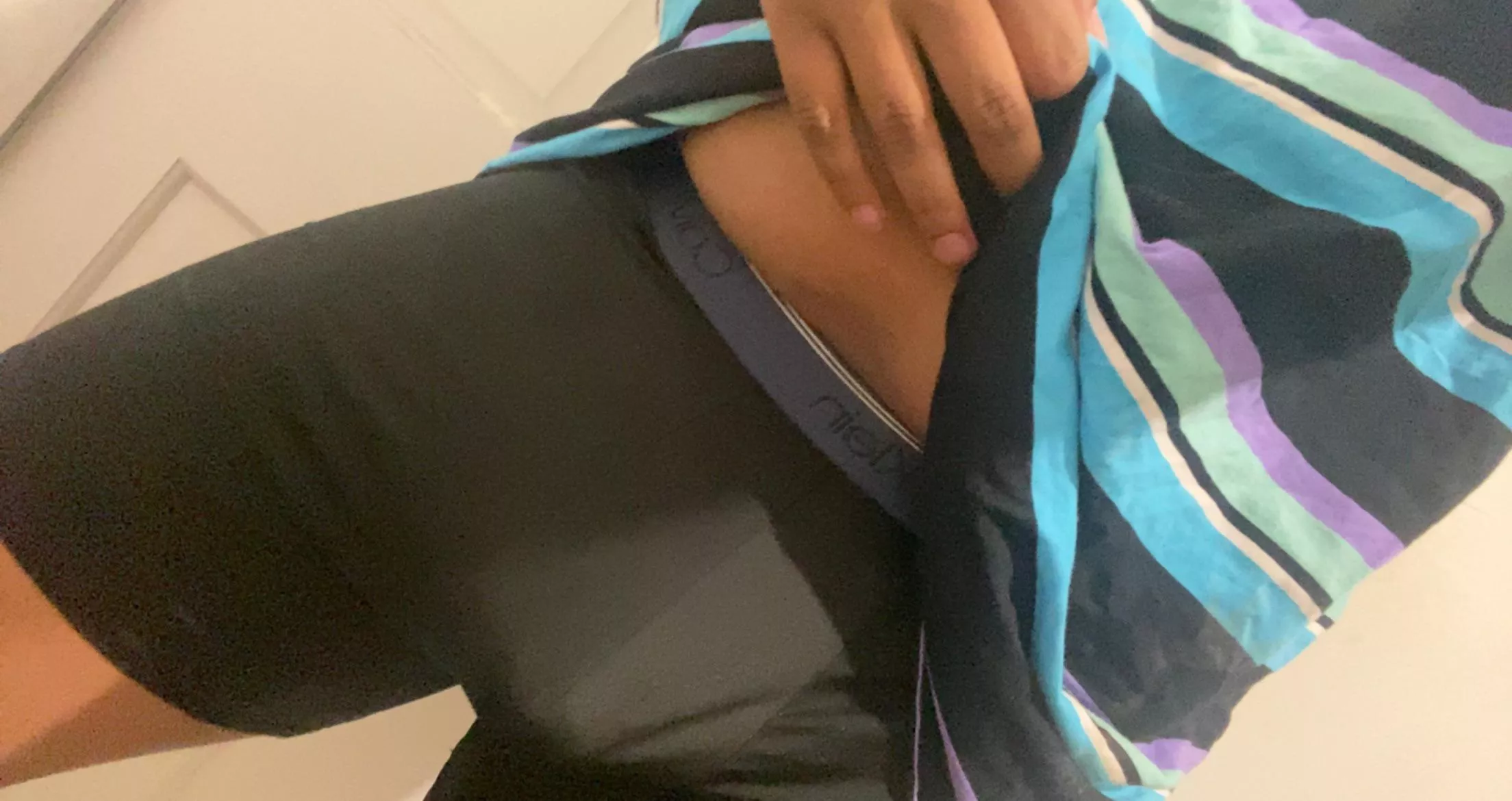 My uncut scent is heavy tonight