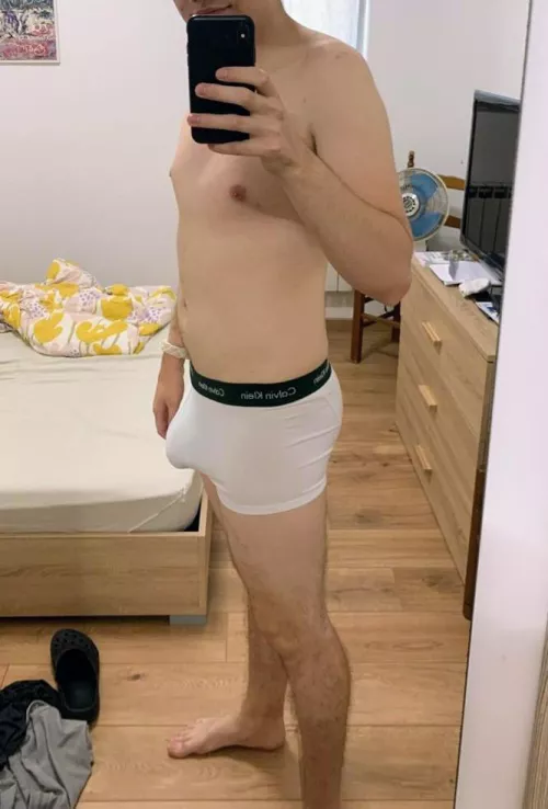 Nice bulge this morning 🥰