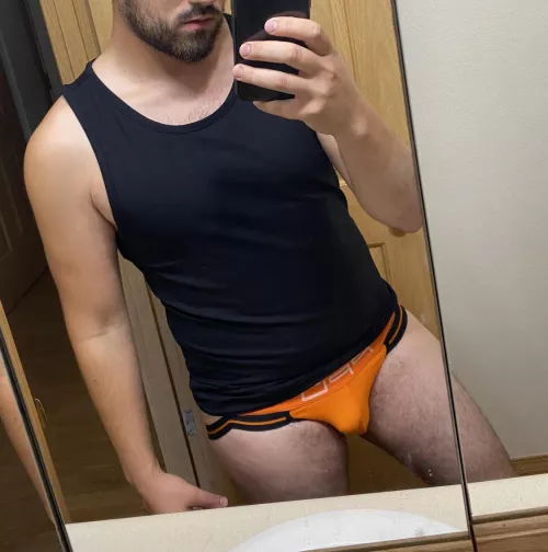 One of my favorite jocks. Message me