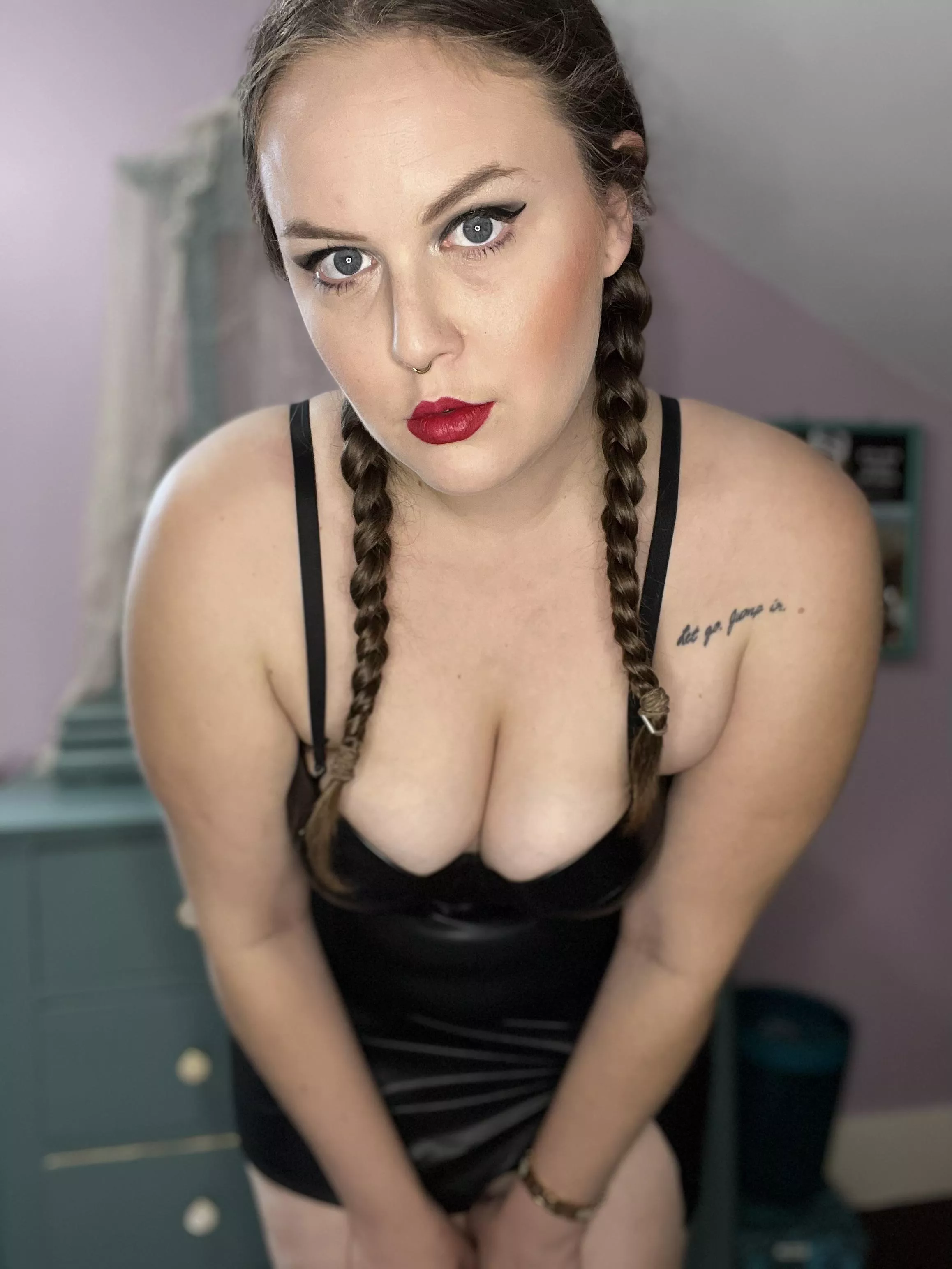 Red lip & Smokey eye ❤️