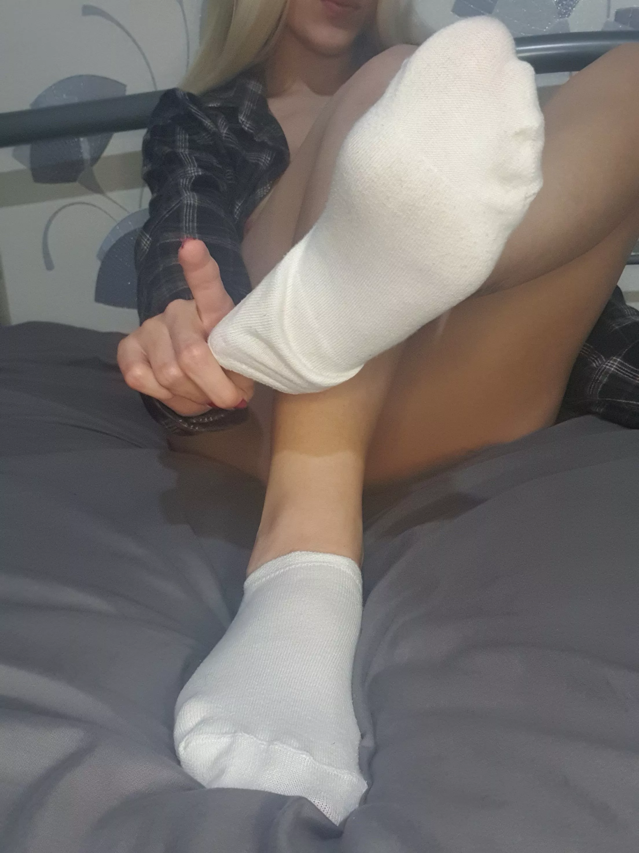 Socks on or socks off? [female]
