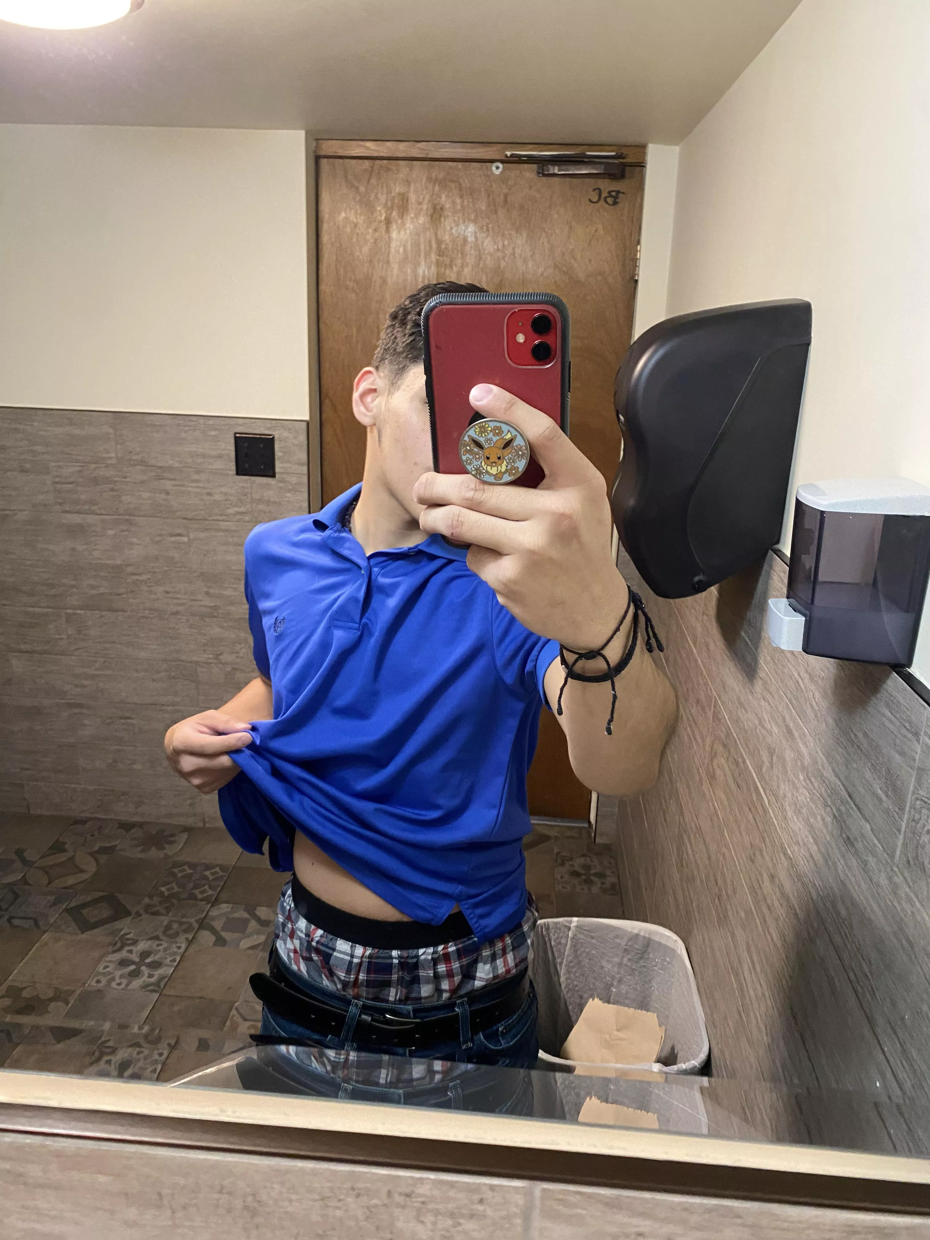 The other day ▫️🟥◾️◻️◼️