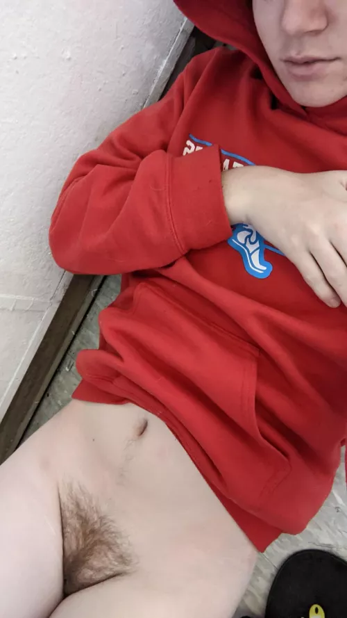 Think I can get off before anyone else gets to class?